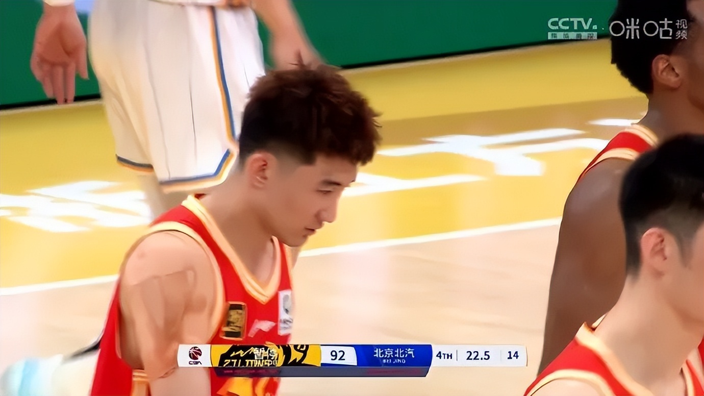 Yabo Sports-SKT带队取胜！，Ning重要时刻险胜比赛高潮迭起-Yabo Sports